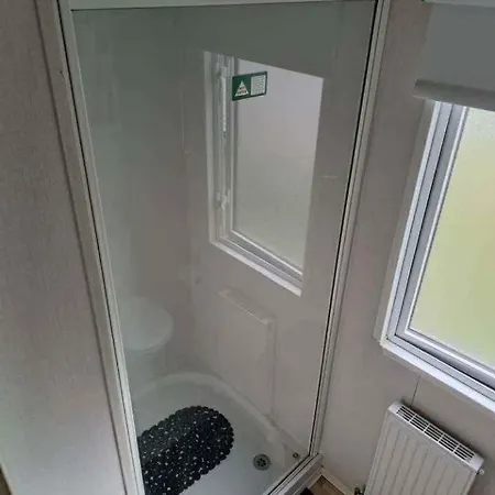 14 Atlas Ruby Cherry Tree פארק נופש