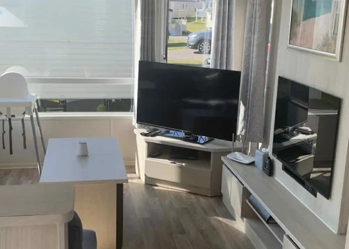 Holiday park 14 Atlas Ruby Cherry Tree *